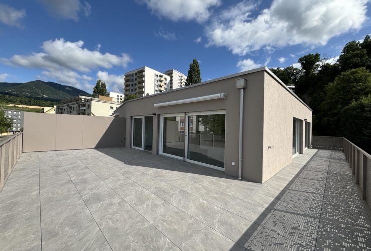 2190 - n°32 - Appartement de 3.5 pièces en attique au 3ème étage