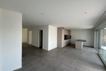 2190 - n°32 - Appartement de 3.5 pièces en attique au 3ème étage